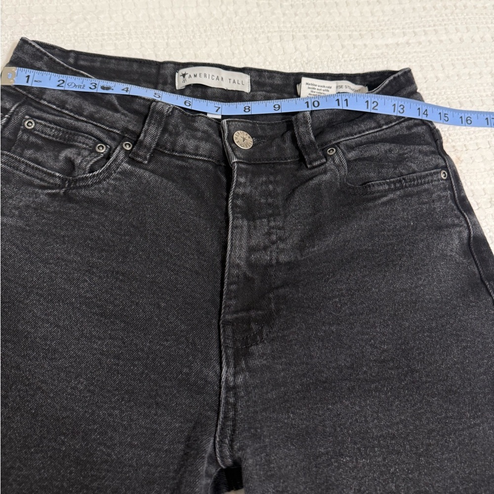 Elegant Black Straight Leg Women's Jeans - Picture 8 of 11